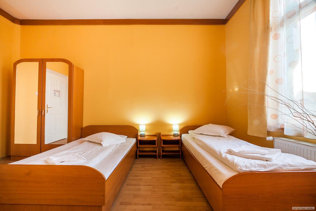 Szilagyi Hotel&Restaurant Gheorgheni  Buitenkant foto